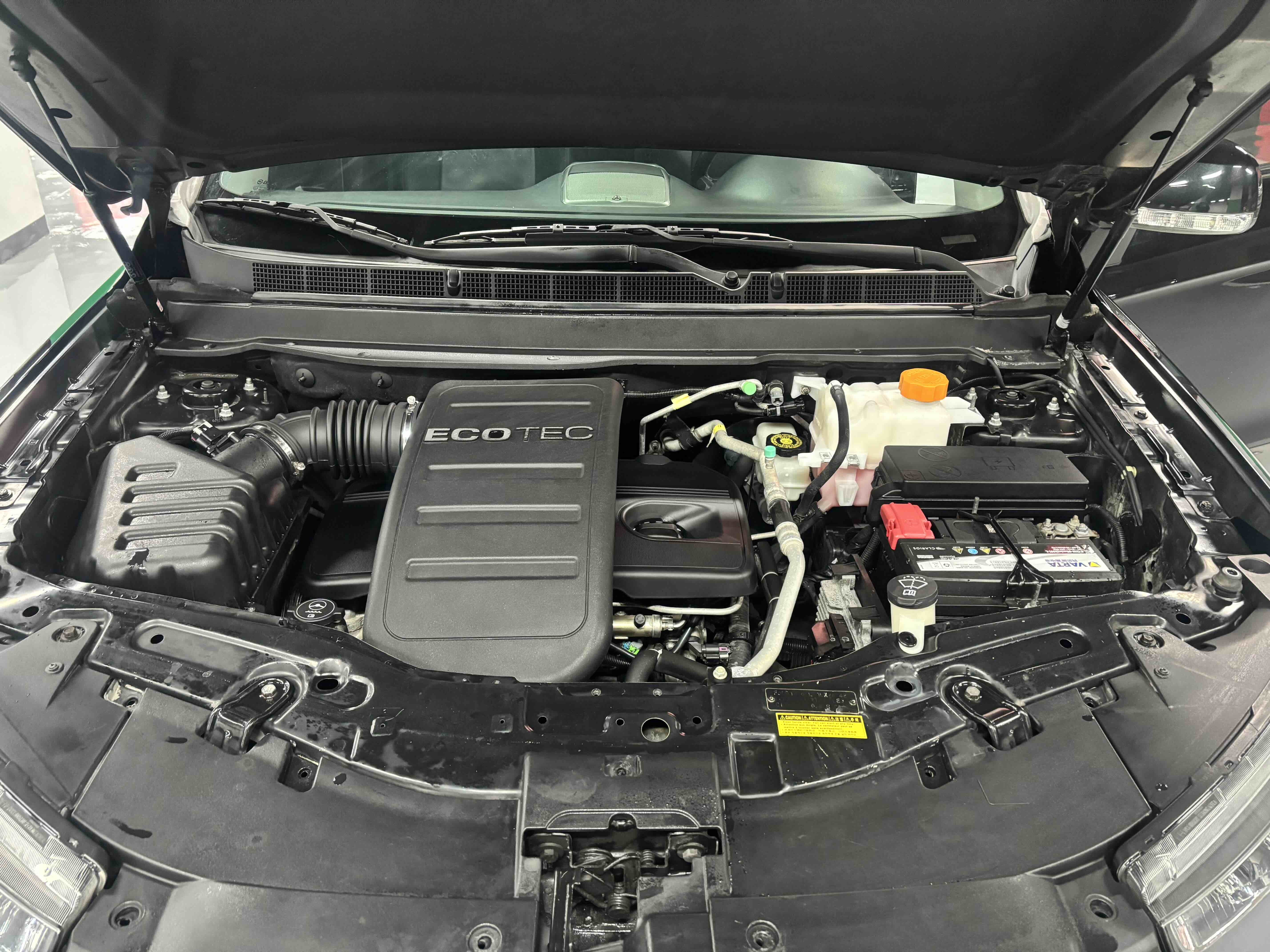 Chevrolet Captiva (Imported) 2012 car image #35