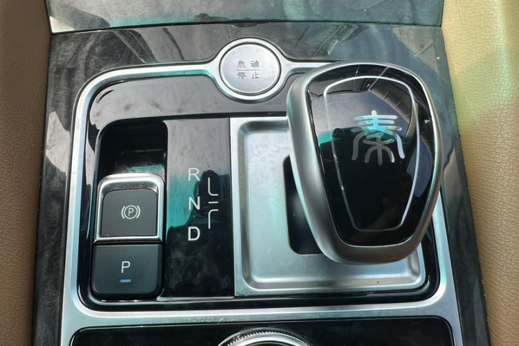 BYD Qin New Energy 2018 car image #35