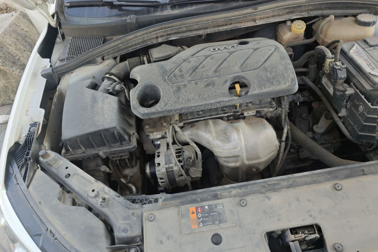 荣威 荣威i5 2019 汽车图片 #35