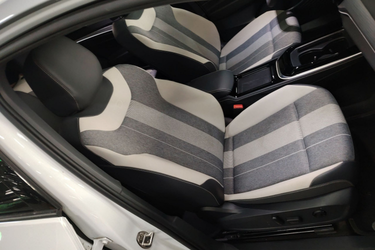 Volkswagen ID.4 Crozz 2023 #35 Volkswagen ID.4 Crozz 2023 car image #35