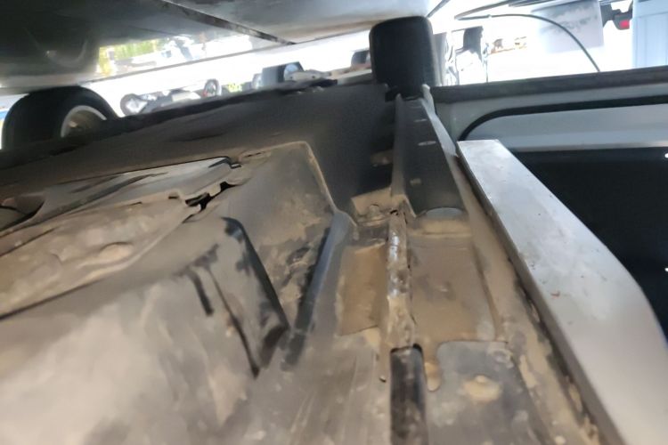 Audi Q3 2017 car image #35