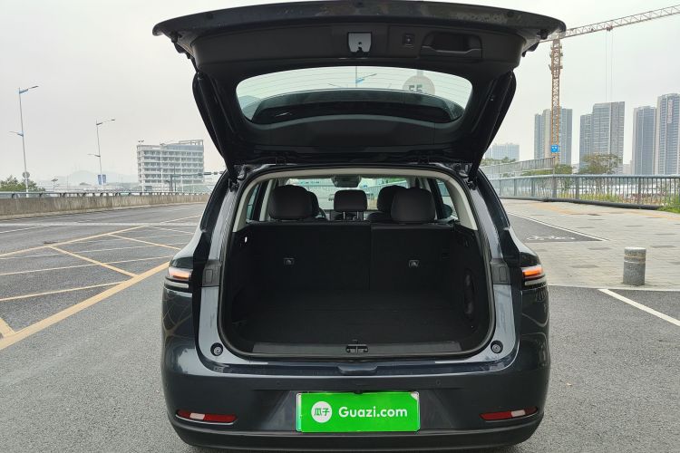 零跑汽车 零跑C10 2024 汽车图片 #35