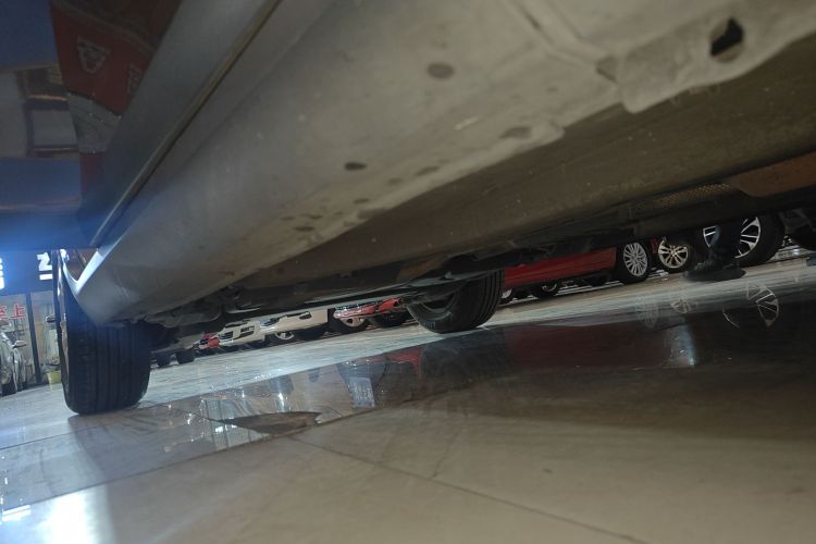 Peugeot 2008 2016 car image #35