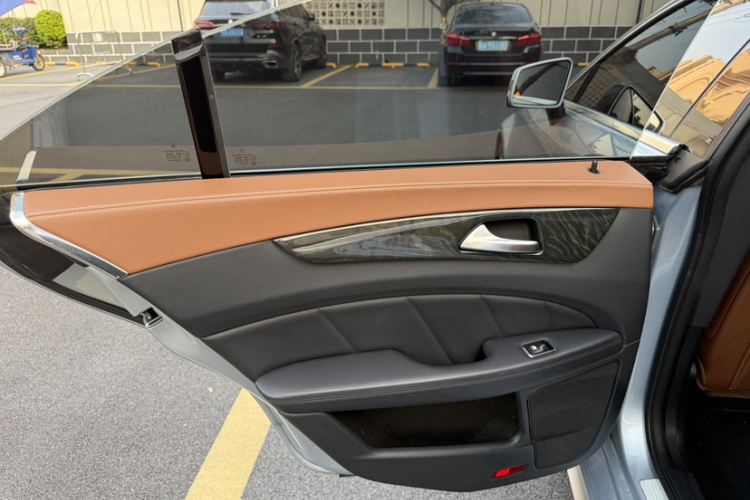 Mercedes-Benz CLS Class 2015 #35 Mercedes-Benz CLS Class 2015 immagine di auto #35