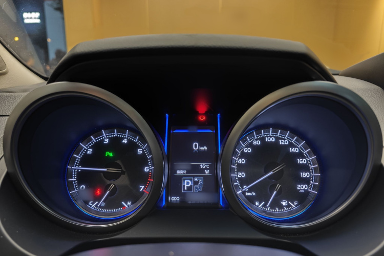 Toyota Land Cruiser Prado 2017 car image #35
