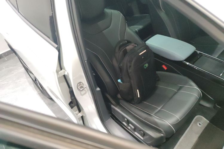 Volkswagen ID.4 X 2024 #35 Volkswagen ID.4 X 2024 car image #35