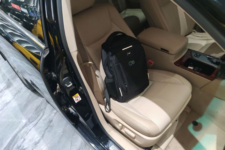 丰田 皇冠 2015 汽车图片 #35