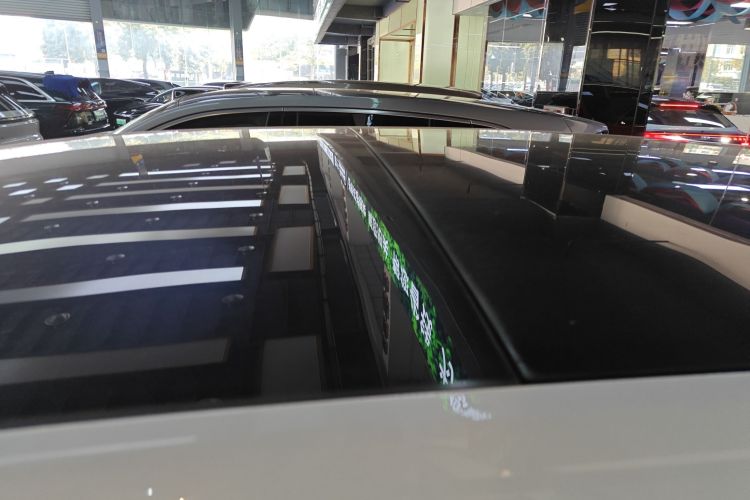 Li L7 2023 car image #35