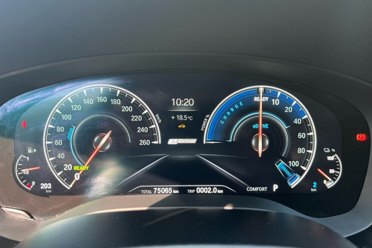BMW 5 Series New Energy 2019 #35 BMW 5 Series New Energy 2019 car image #35