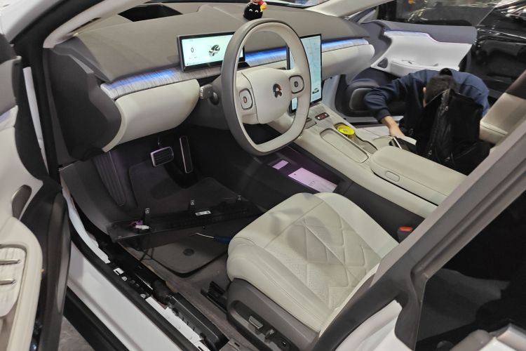 蔚来 蔚来ET7 2024 汽车图片 #35