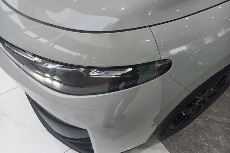 零跑汽车 零跑C10 2024 汽车图片 #35