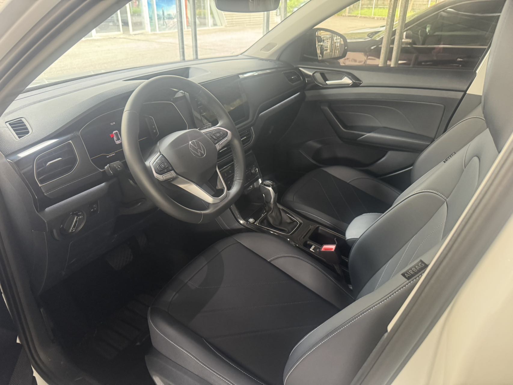Volkswagen Tharu 2025 #8 Volkswagen Tharu 2025 immagine di auto #8