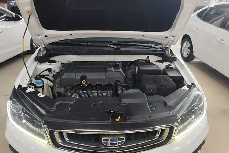 GEELY Emgrand 2019 #20 GEELY Emgrand 2019 car image #20