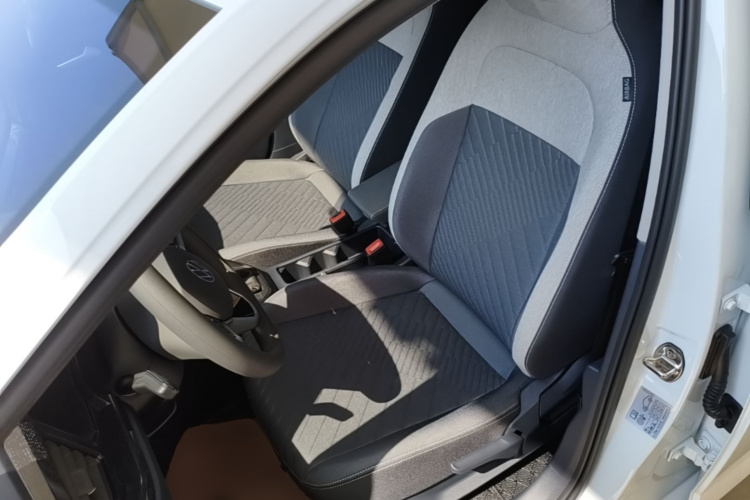 Volkswagen Lavida 2024 car image #19