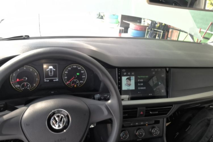 Volkswagen Lavida 2018 car image #10