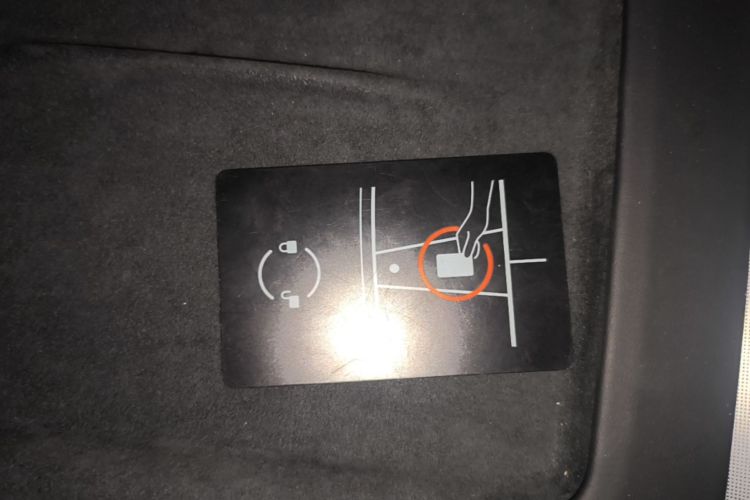 Tesla Model 3 2025 #14 Tesla Model 3 2025 car image #14