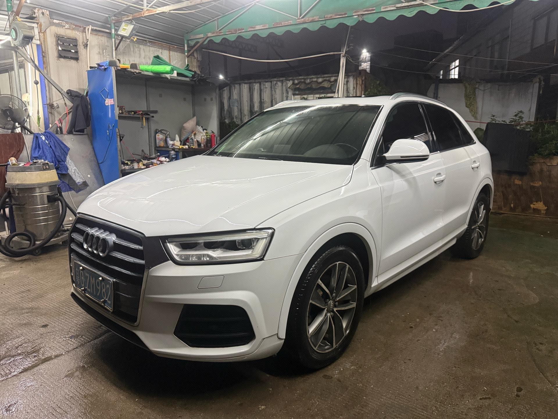 Audi Q3 2016 Audi Q3 2016 car image