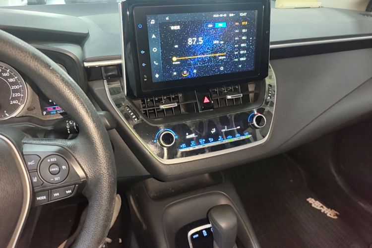 Toyota Corolla 2021 car image #13
