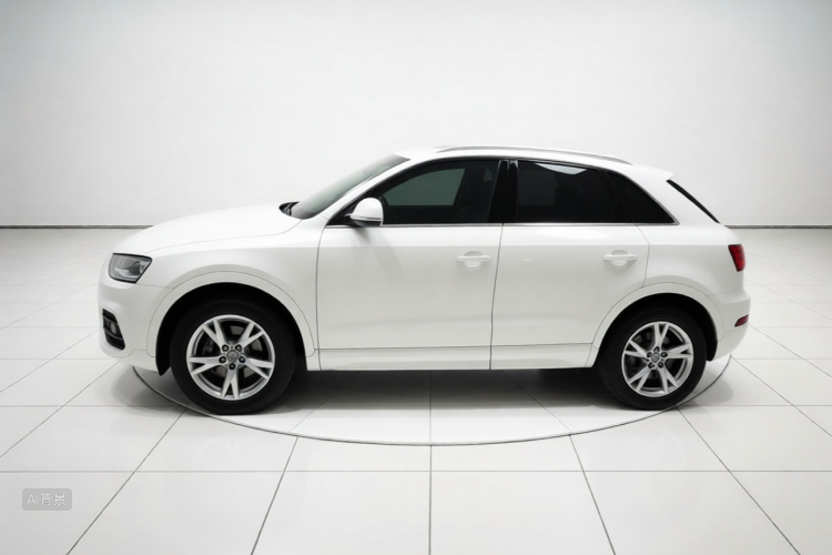 Audi Q3 2018 immagine di auto #2