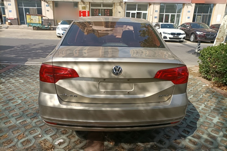 Volkswagen Bora 2016 immagine di auto #4