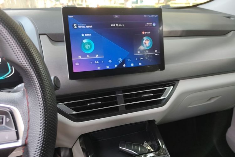 BYD Yuan Pro 2022 #13 BYD Yuan Pro 2022 صورة سيارة #13