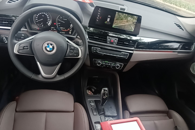 BMW X1 2021 car image #11