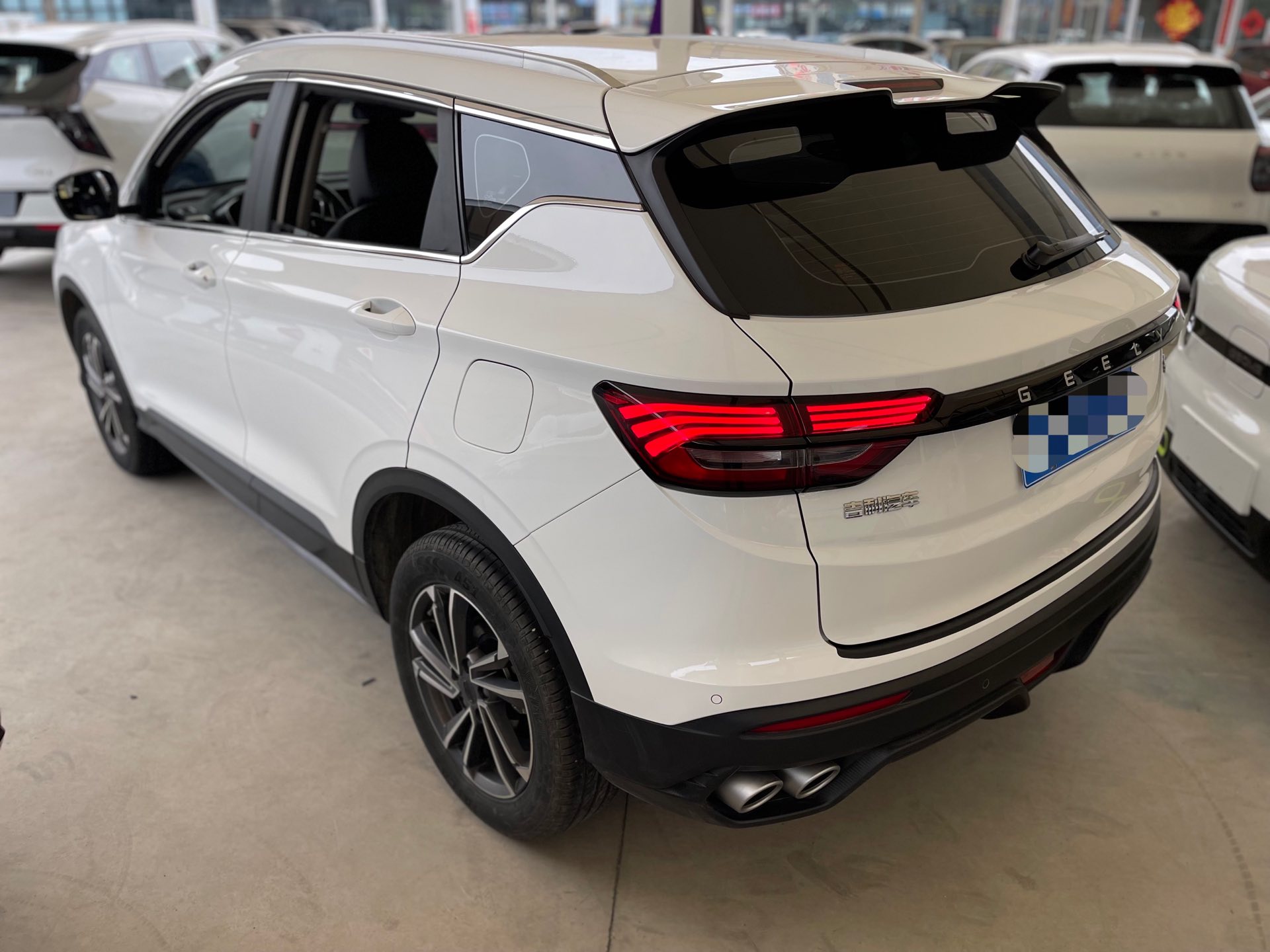 GEELY Coolray 2023 imagen de coche #8