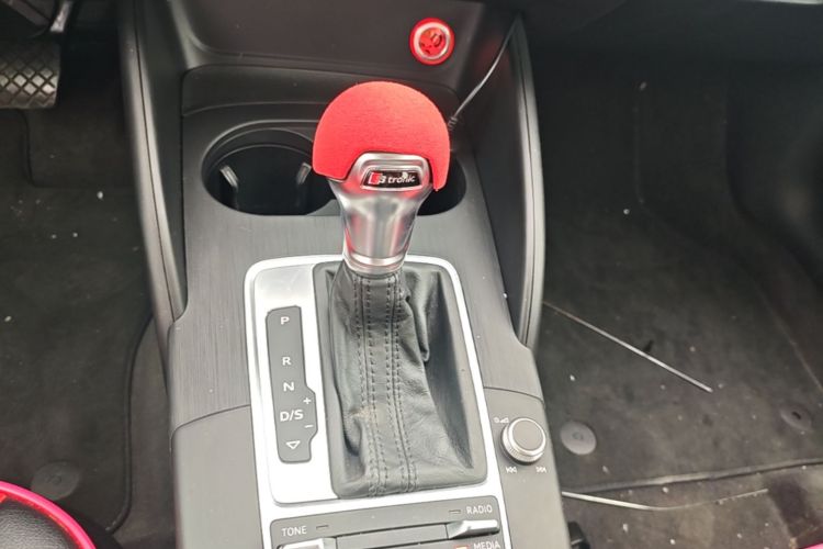 Audi A3 2016 car image #14