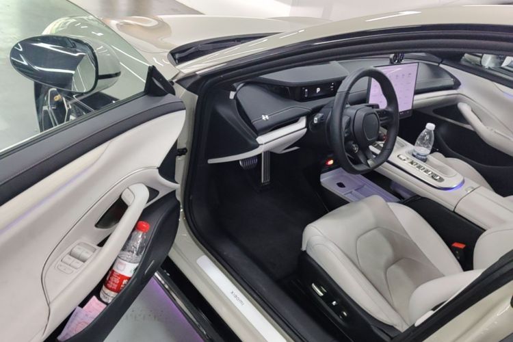 MI SU7 2024 car image #12