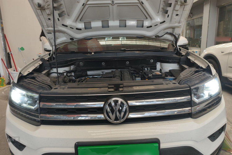 Volkswagen Tharu 2019 immagine di auto #22