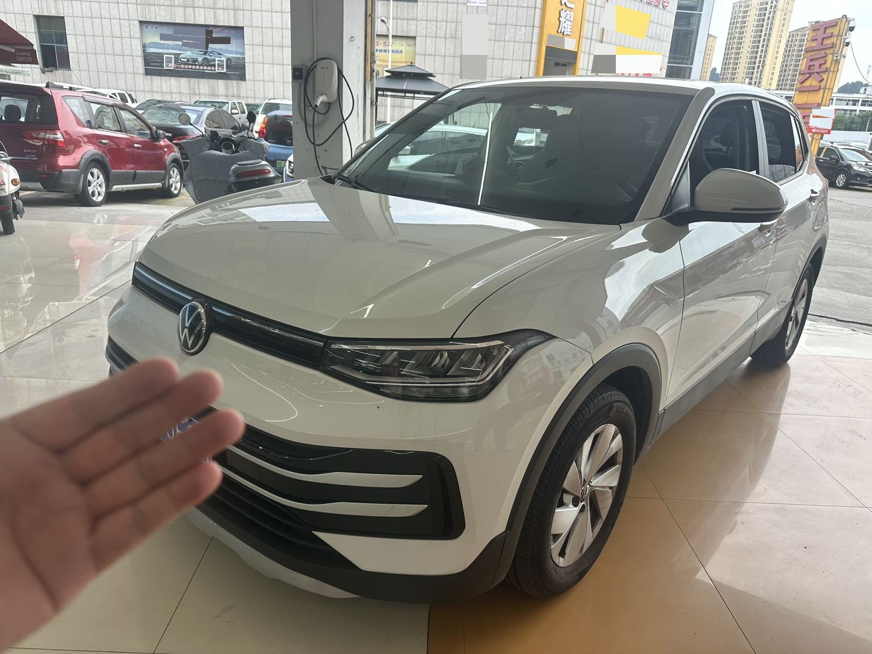 Volkswagen Tharu 2026 Volkswagen Tharu 2026 car image
