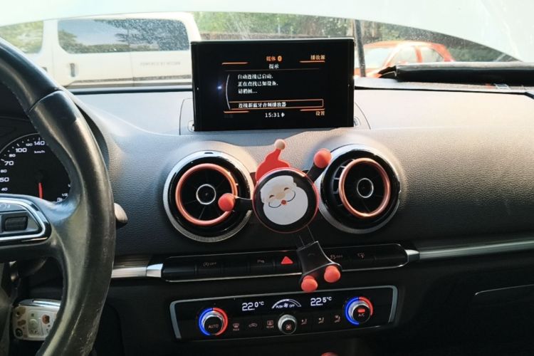 Audi A3 2017 car image #13