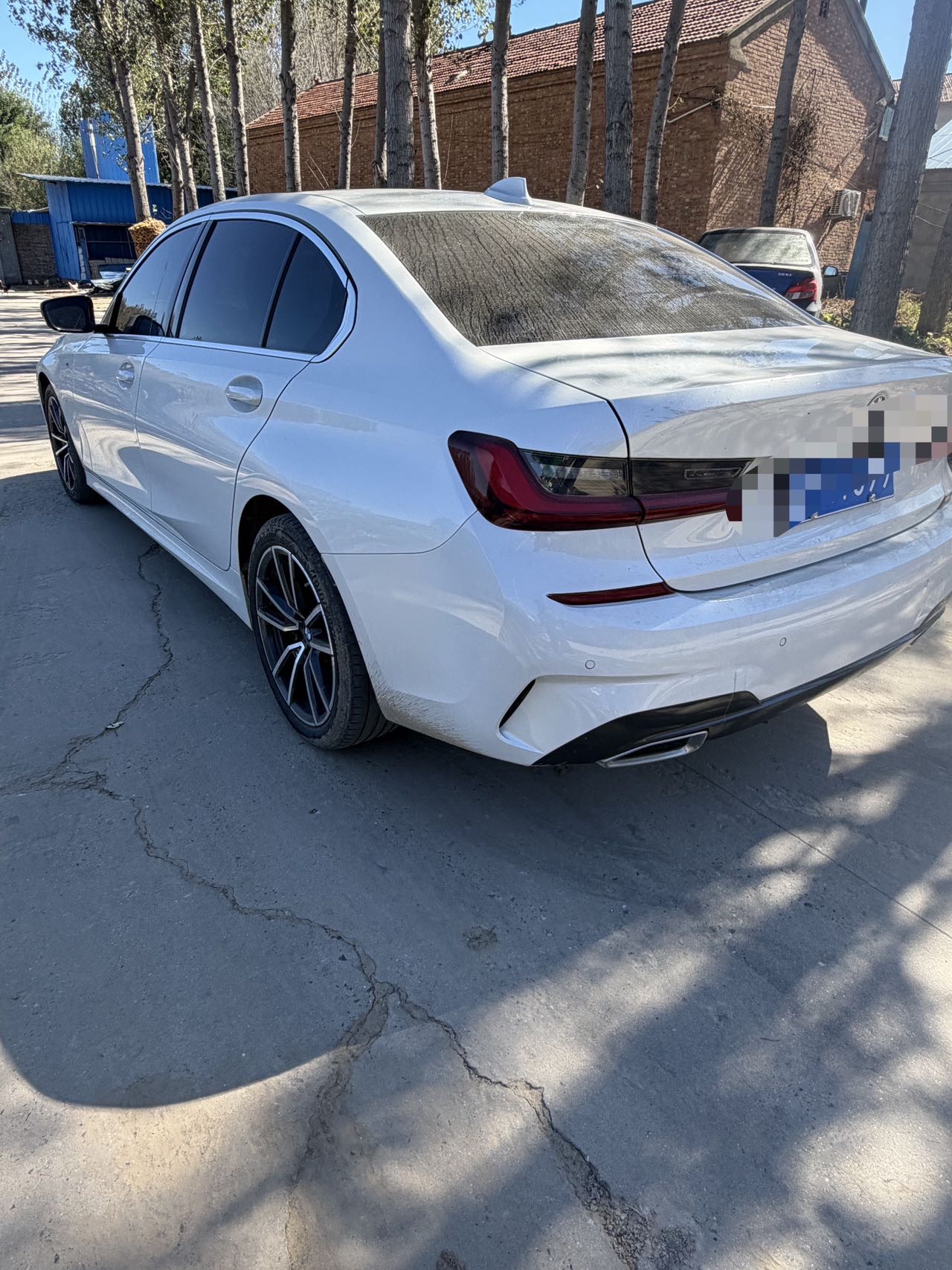 BMW 3 Series 2022 #4 BMW 3 Series 2022 car image #4