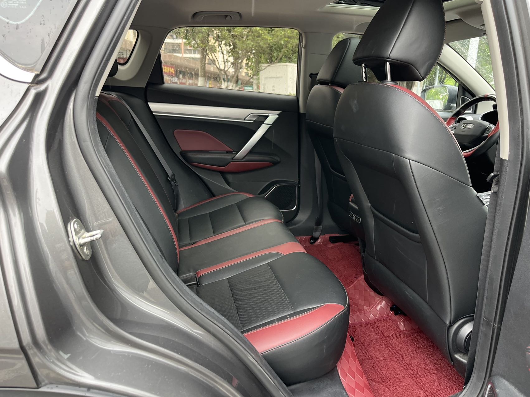 GEELY Coolray 2021 car image #6