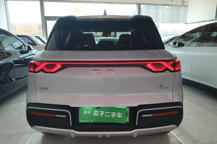 BYD YuanUP 2025 #6 BYD YuanUP 2025 car image #6