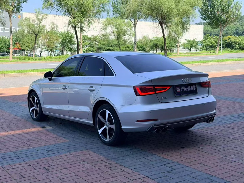 Audi A3 2016 car image #4