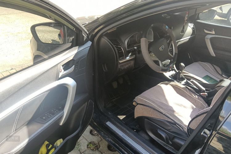 GEELY Emgrand 2016 car image #18