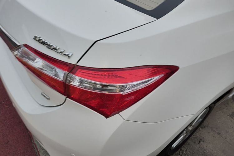 Toyota Corolla 2014 #8 Toyota Corolla 2014 car image #8