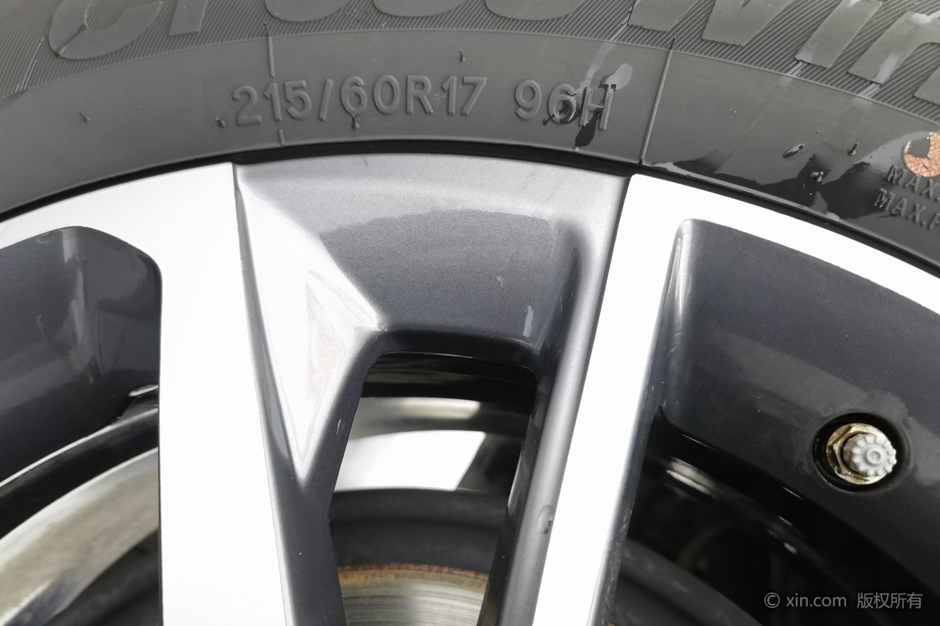 GEELY Coolray 2021 صورة سيارة #25