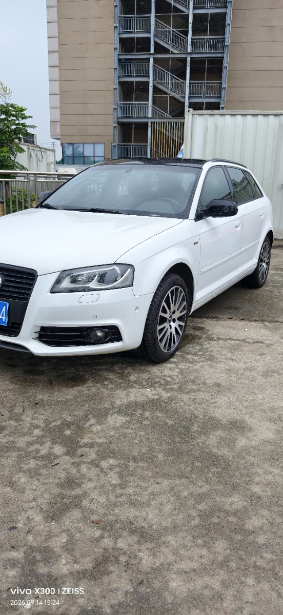 Audi A3 (Imported) 2013 #3 Audi A3 (Imported) 2013 car image #3