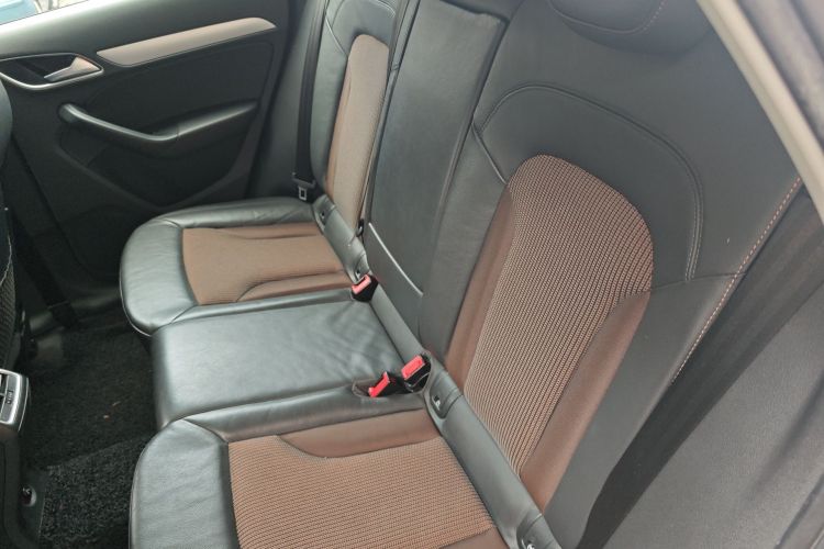 Audi Q3 2016 #14 Audi Q3 2016 car image #14