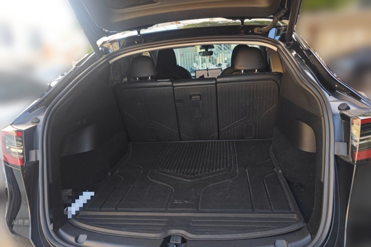 Tesla Model Y 2023 #21 Tesla Model Y 2023 car image #21