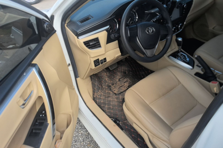 Toyota Corolla 2015 #16 Toyota Corolla 2015 car image #16