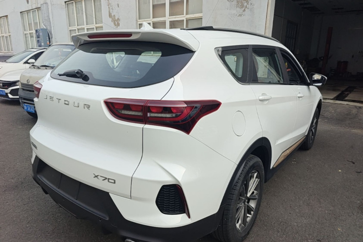 Jetour X70 2025 car image #5