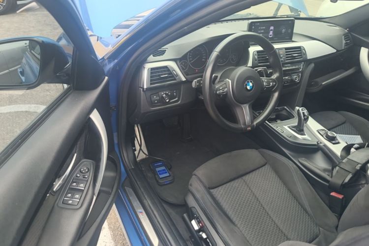 BMW 3 Series 2017 #18 BMW 3 Series 2017 car image #18