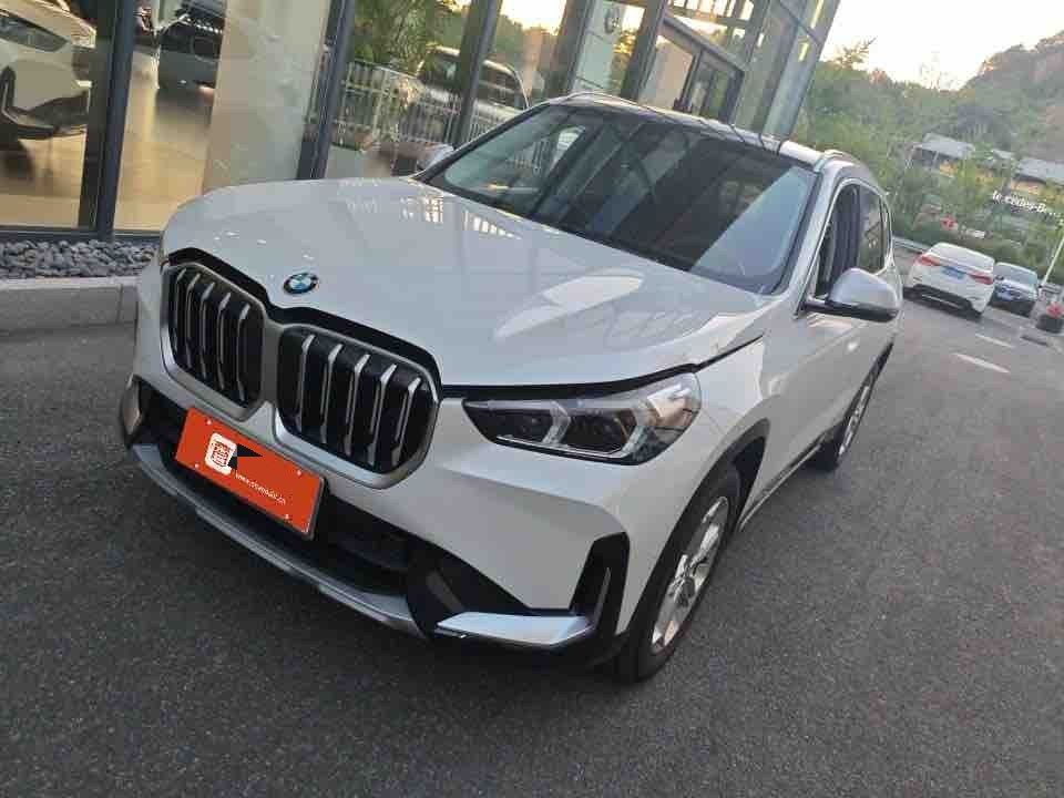 BMW X1 2023 car image 