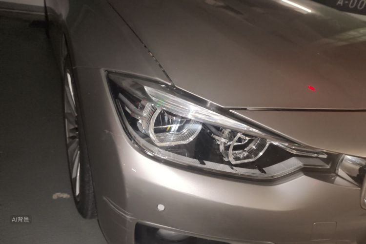 BMW 3 Series 2018 car image #8