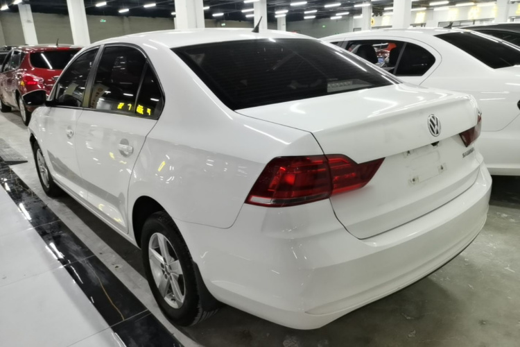 Volkswagen Santana 2019 car image #5