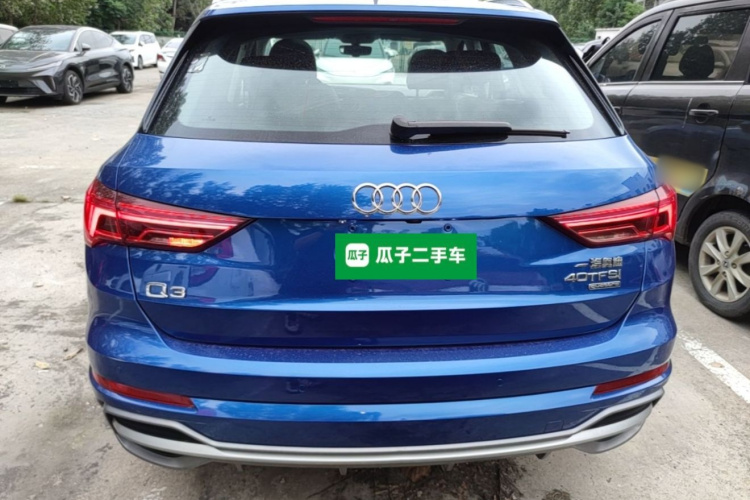 Audi Q3 2020 car image #4