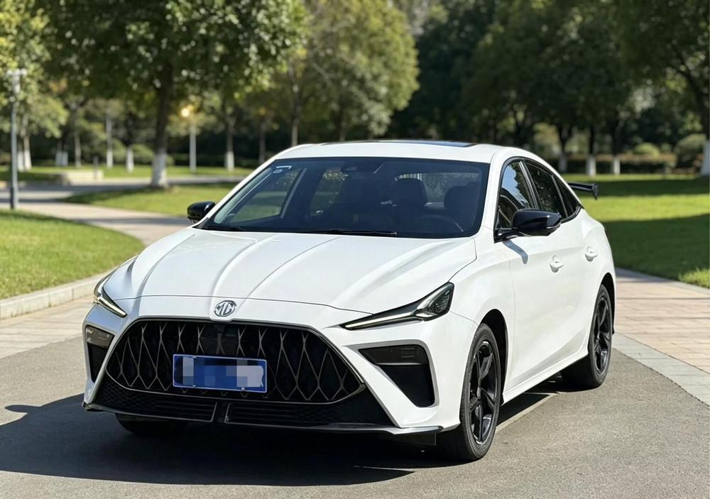 MG 5 Scorpio 2022 MG 5 Scorpio 2022 car image